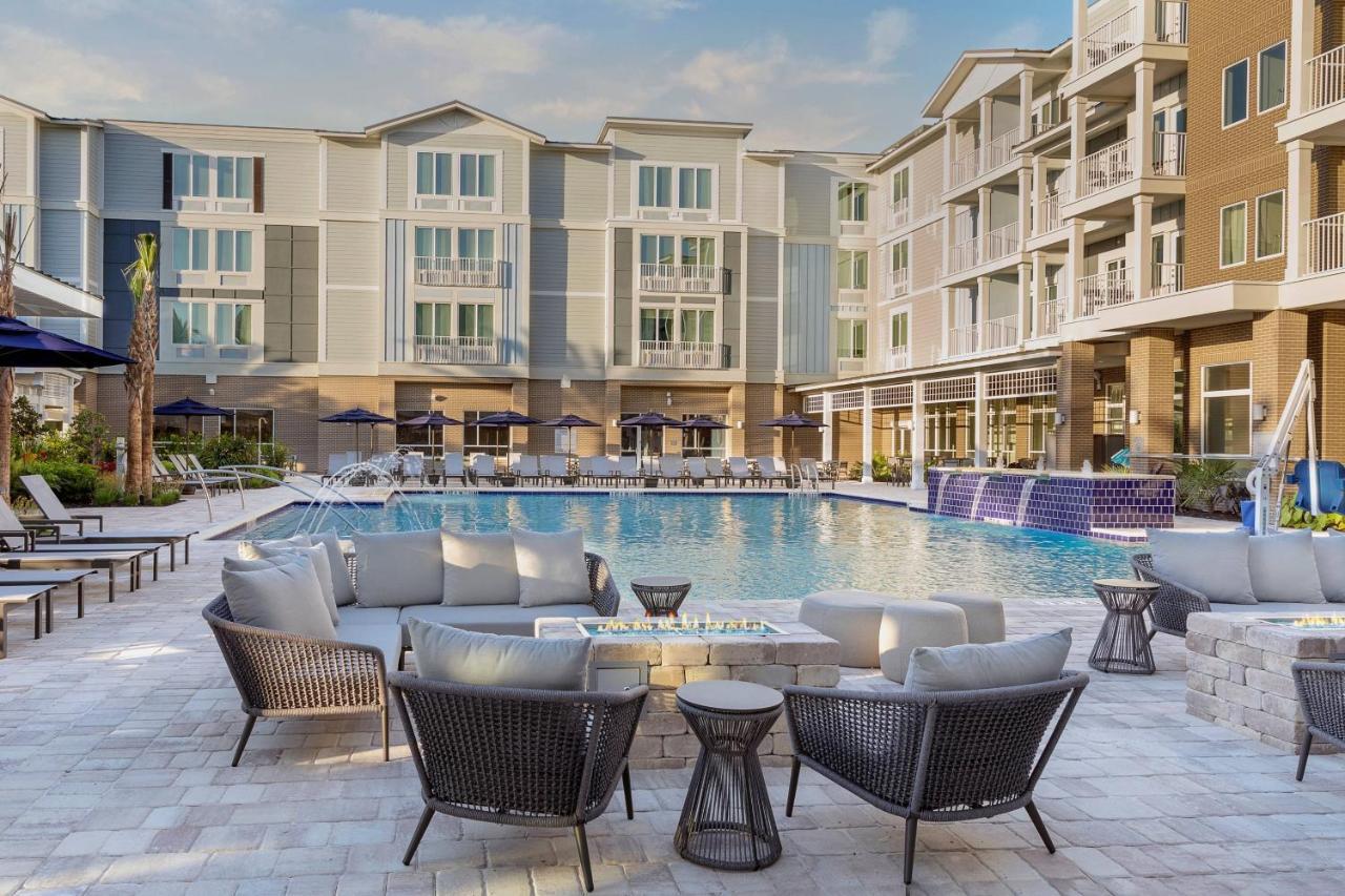 Springhill Suites By Marriott Amelia Island شاطئ فينماندينا المظهر الخارجي الصورة